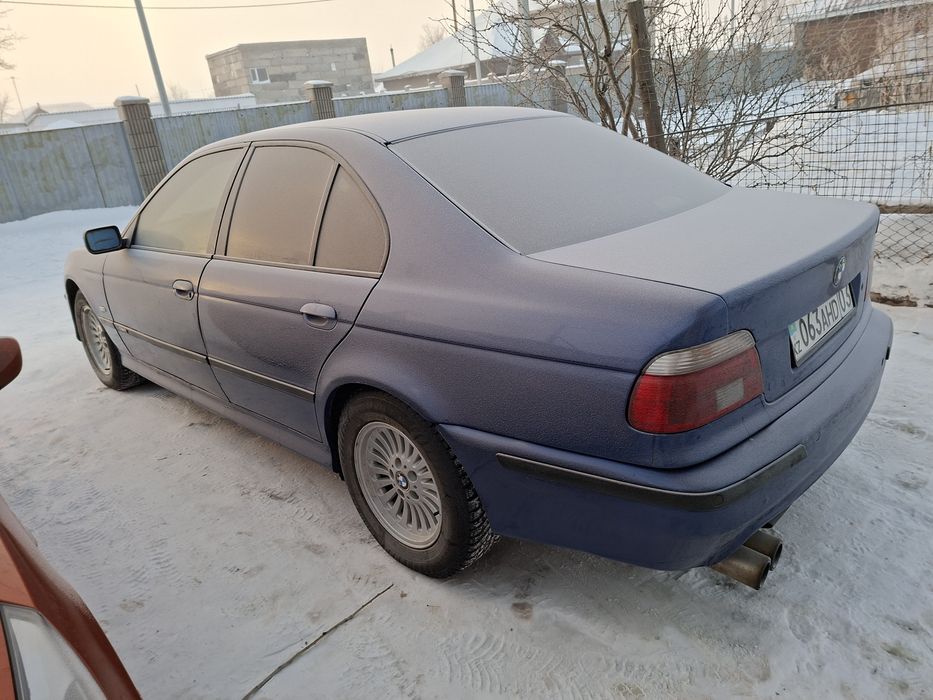 Продам BMW  в хорошем  состоянии