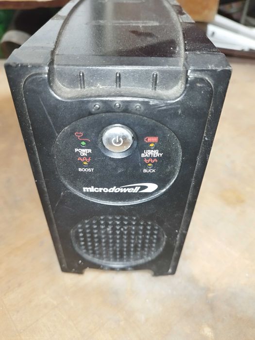 UPS cateva modele 12v-24v / 200-1200 Wati