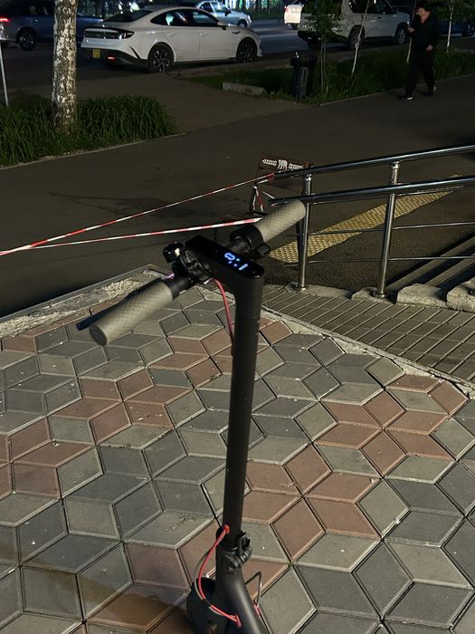 самокат xiaomi m365