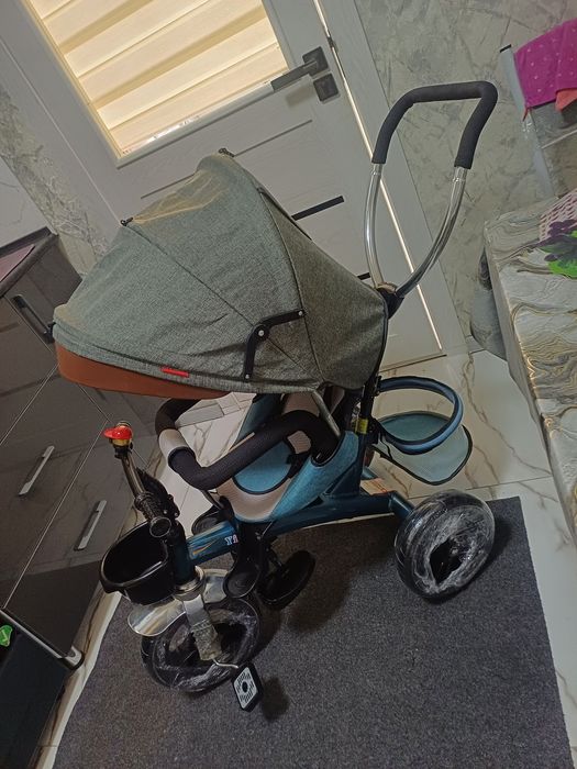 Продаётся оригинальный велоколяска