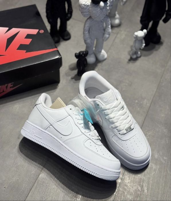 Налични Nike Air Force 1 Мъжки Обувки