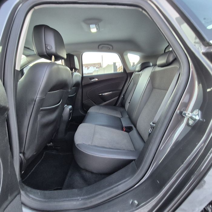 Opel Astra J ,diesel ,110 CP ,euro 5 , navi , Garantie ,Germania ,2011