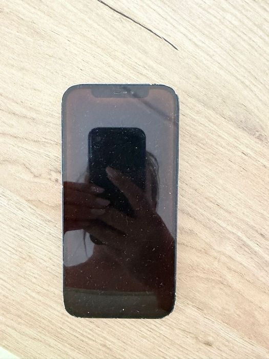Iphone 12, negru