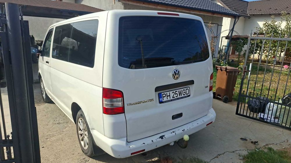 VOLKSWAGEN Transporter 2011 — imagine 4