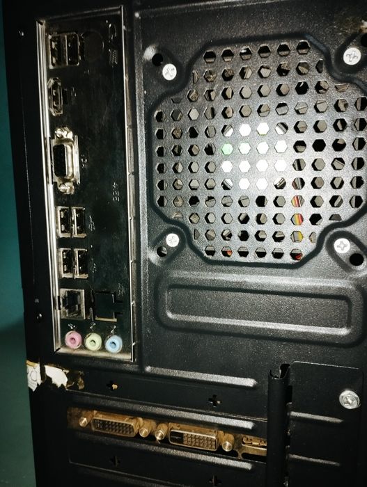 Продам компьютер.