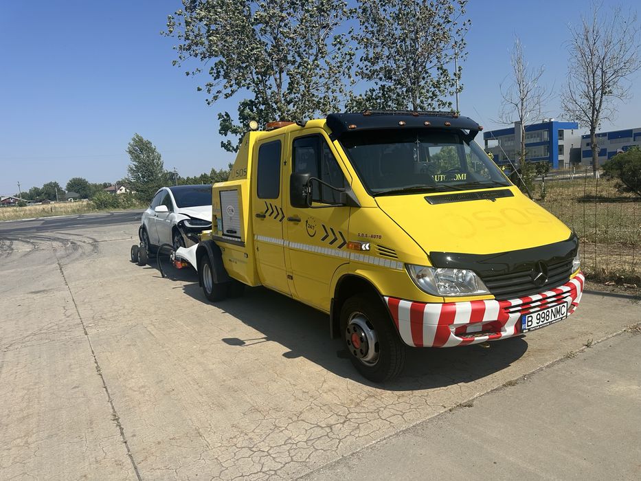 Tractari auto / Asistenta rutiera / Platforma auto