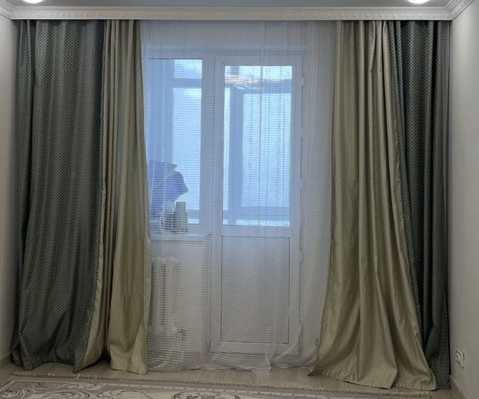 Продам срочно шторы с тюлем