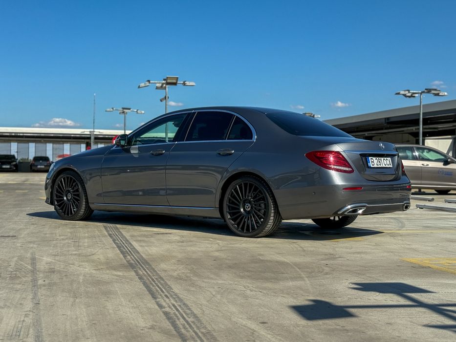 Mercedes E220 4matic– Distronic, Multibeam, Digital Cockpit, Scaune Ventilate