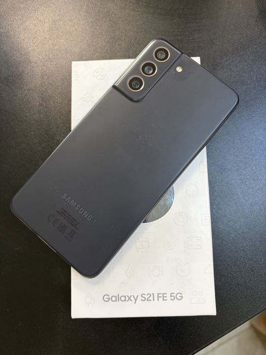 Продавам Samsung s21 FE