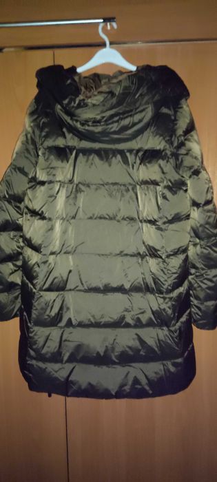 Продам женский пуховик