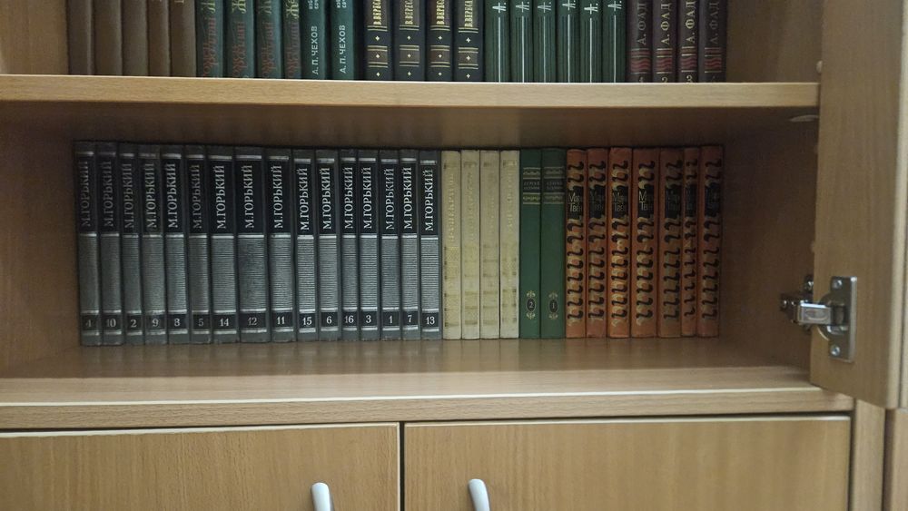 Продаю книги срочно