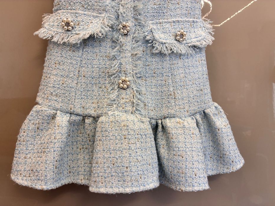 Стилна синя рокля букле