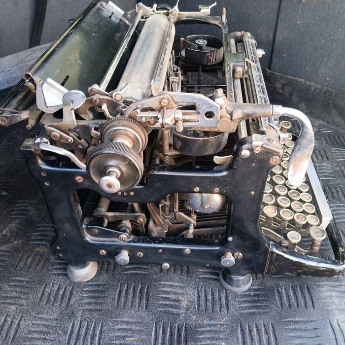 Стара пишеща машина continental made in Germaniy -1954 г