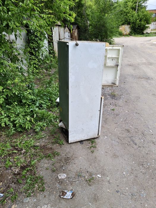 Продам холодильник