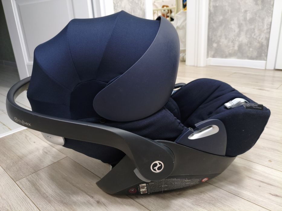 Продам автокресло Cybex platinum
