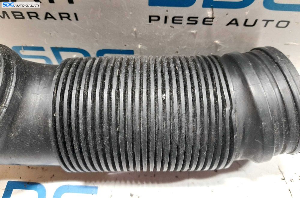 Furtun Admisie Aer Intercooler Skoda Octavia 2 1.9 TDI 2004 - 2013 Cod 1K0129684B [N0354]