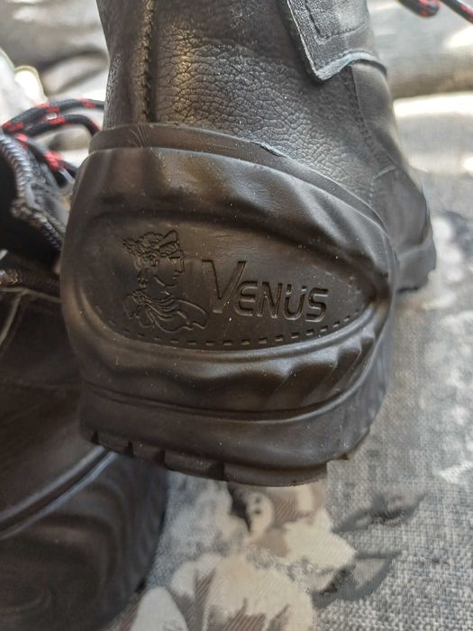 Дамски зимни обувки, номер 39