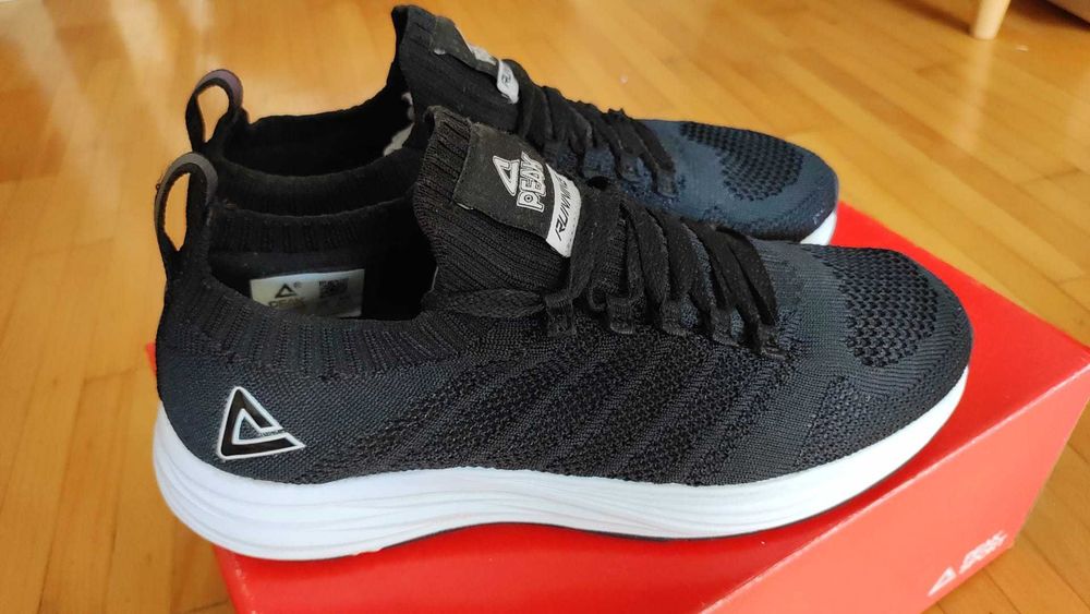Adidas Peak RUN alergare