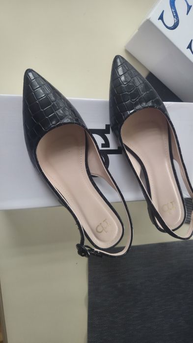 Официални обувки