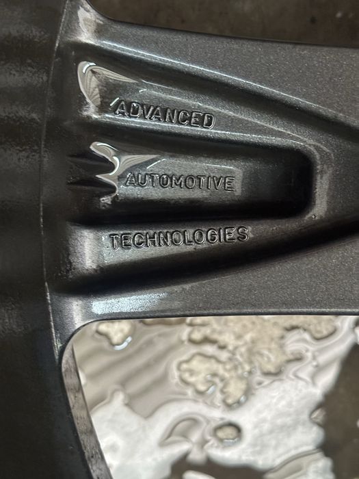 Porshe джанти  5x130 -10.5 j -9j -et52-et50