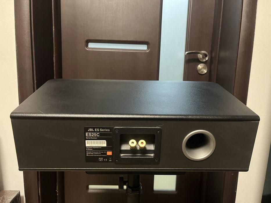 Boxa centru JBL ES25C