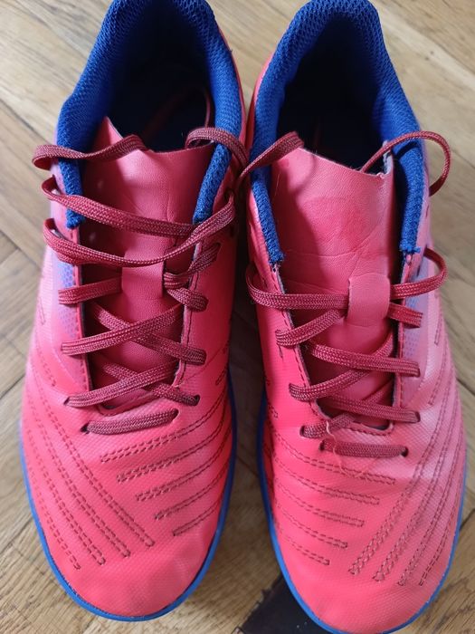 Детски бутонки за футбол