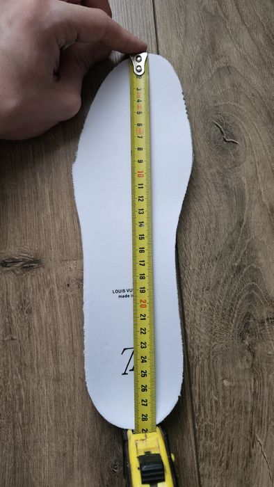 Louis Vuitton Trainers Black and White