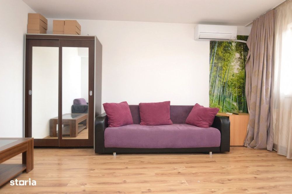 Inchiriere Garsoniera Zona Vitan - Rin Grand Hotel