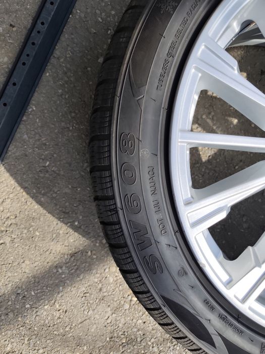 245/45/19" 4бр Goodride winter,dot2823,6mm