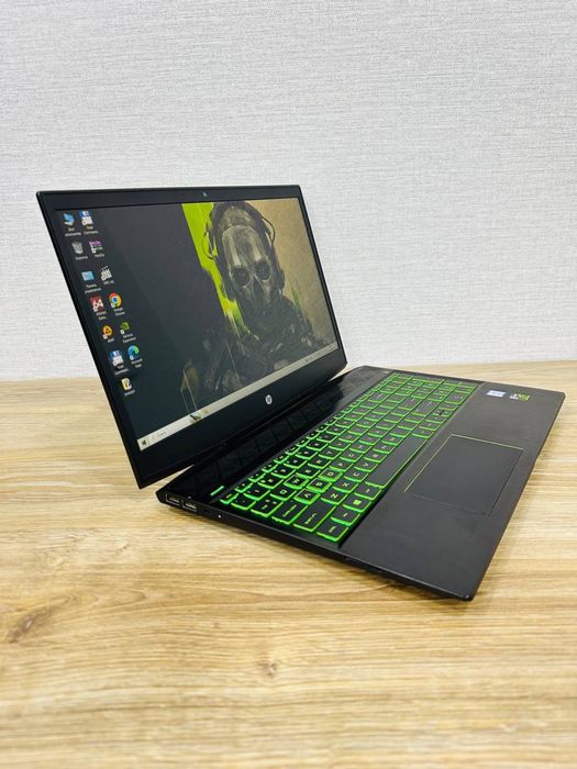 HP Pavilion Gaming Core i5-8 Ядерный Мощный Игровой ноутбук