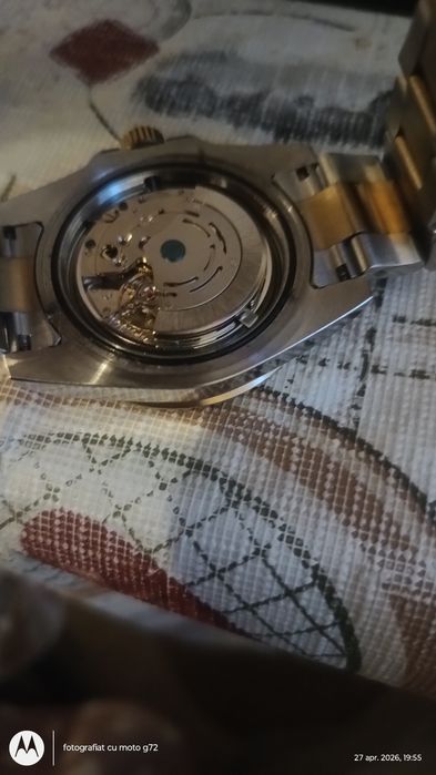 Vând ceas automatic la un preț bun 950 de lei negociabil