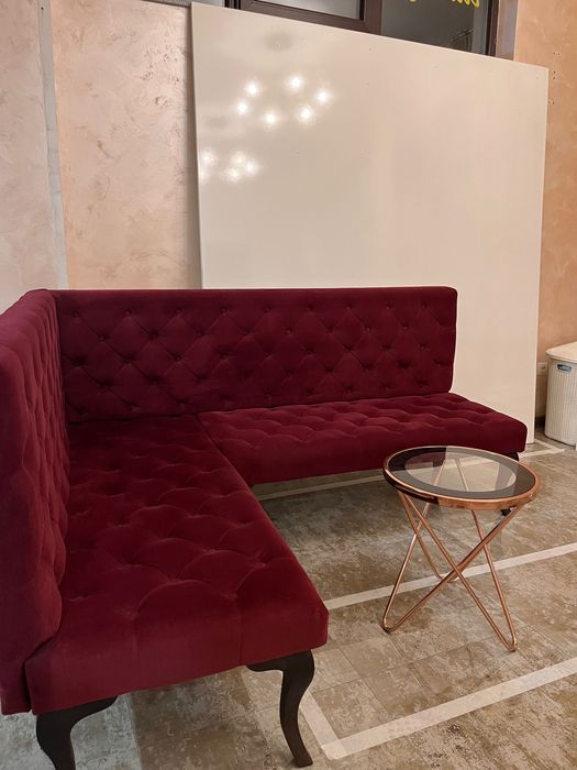 Продавам запазен диван – като нов!