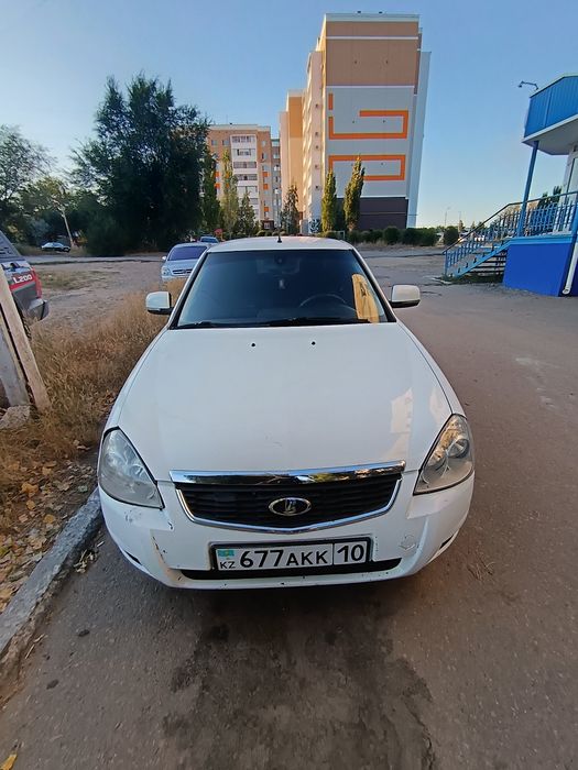 Продам приору-2    .