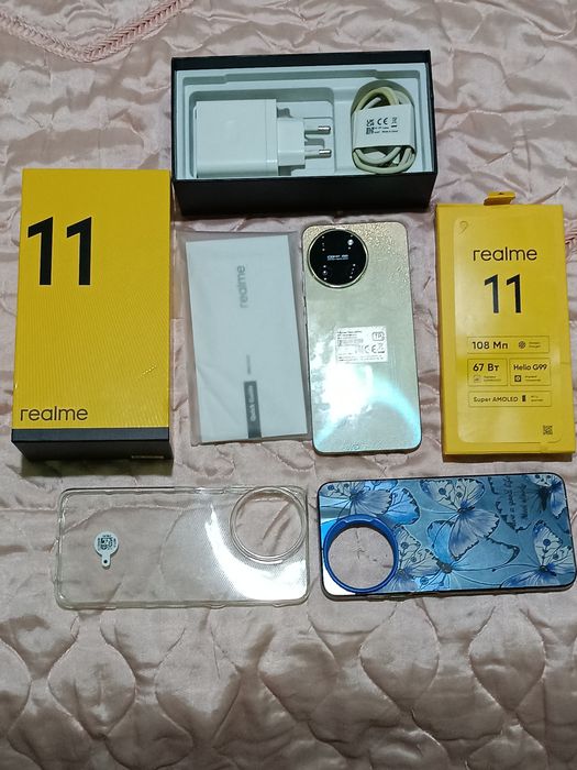 realme 11 256/8+8
