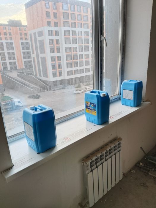 Подоконники, откосы.