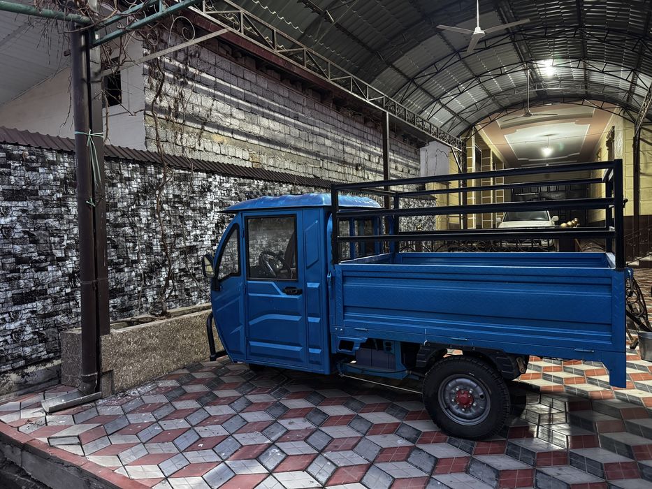 Грузовой электричка