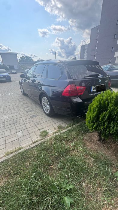 BMW 3 Series 2012 — imagine 5