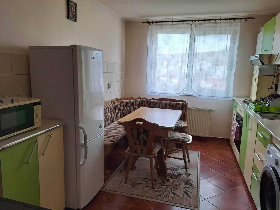 Vând apartament