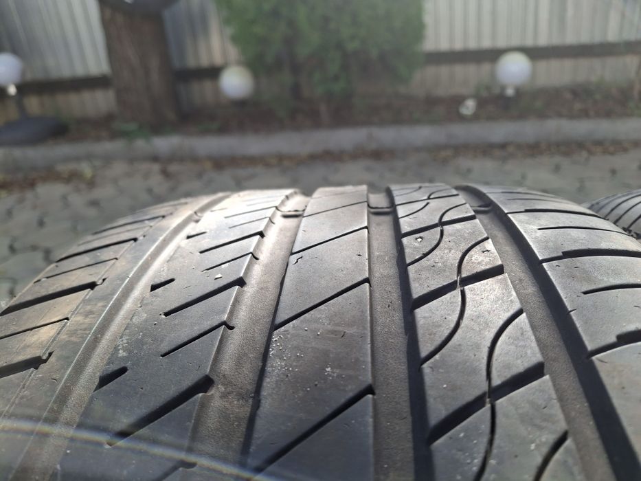 Vand 3 anvelope vara 245 45 18