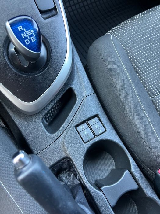 Toyota Auris Toyota Auris Hibrid Impecabila