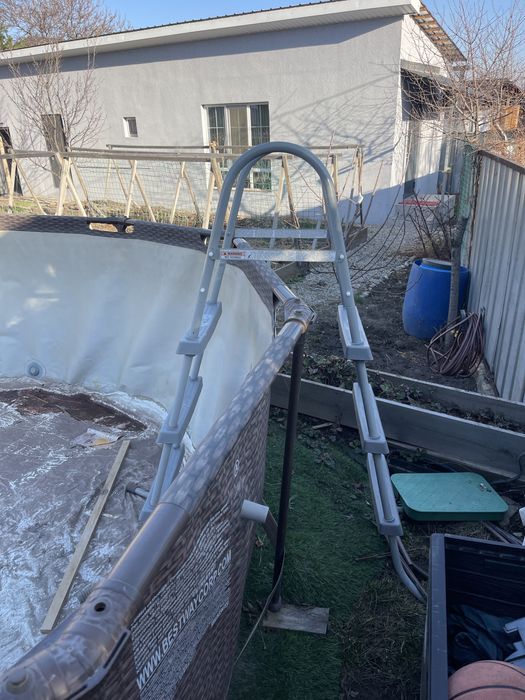 Бассейн Bestway б/у размер 3,66 на 1.07