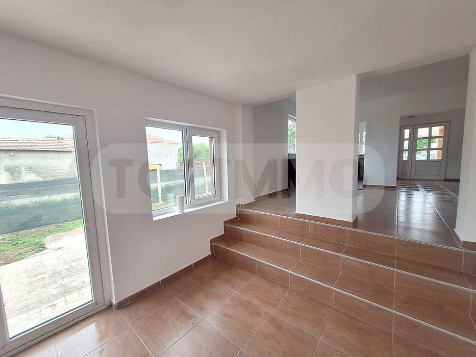 Продава се Къща в с. Чернооково, Област Добрич - 100 кв.м за 357 €/кв.м - Снимка #2