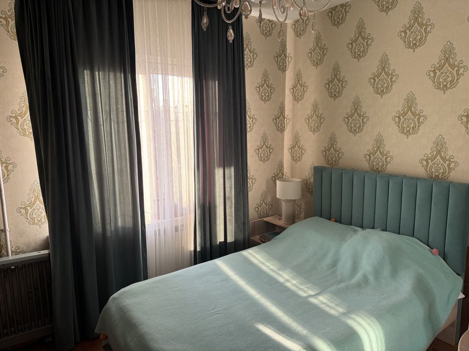 ОЙБЕК, Гаспитальный, 5 минут ЦУМ продаётся 4-х комнатная кв-ра 4 этаж