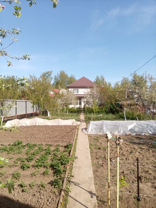 Продам 2-х  коттедж