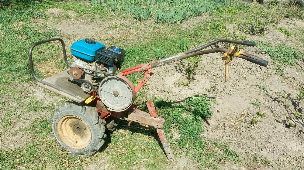 Продаю мотоблок.