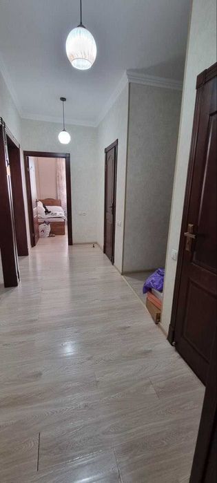 Продается 3в4 комнатная квартира на Карасу 6 банк дом