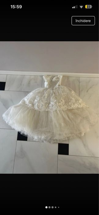 Rochita de ocazii pentru fetite cu dantela si tul