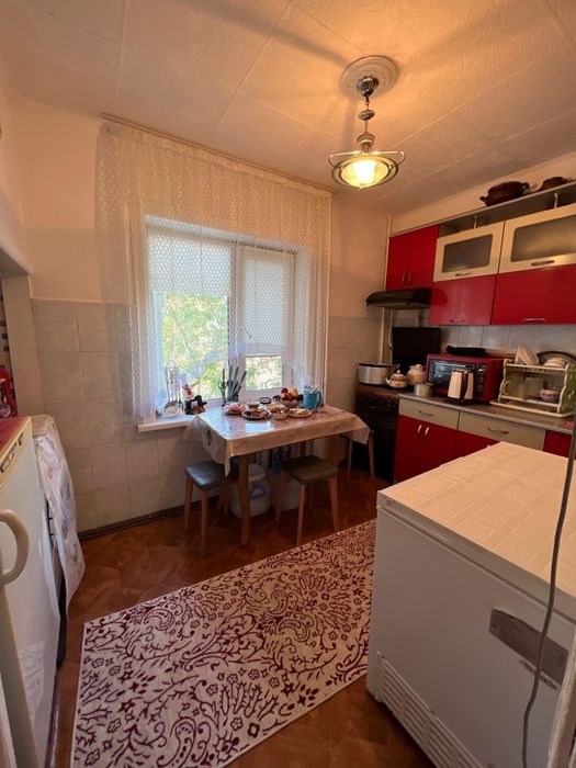 Продам 4 комнатную квартиру район тайги.