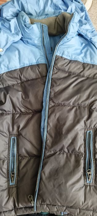 Отдам куртки на мальчика