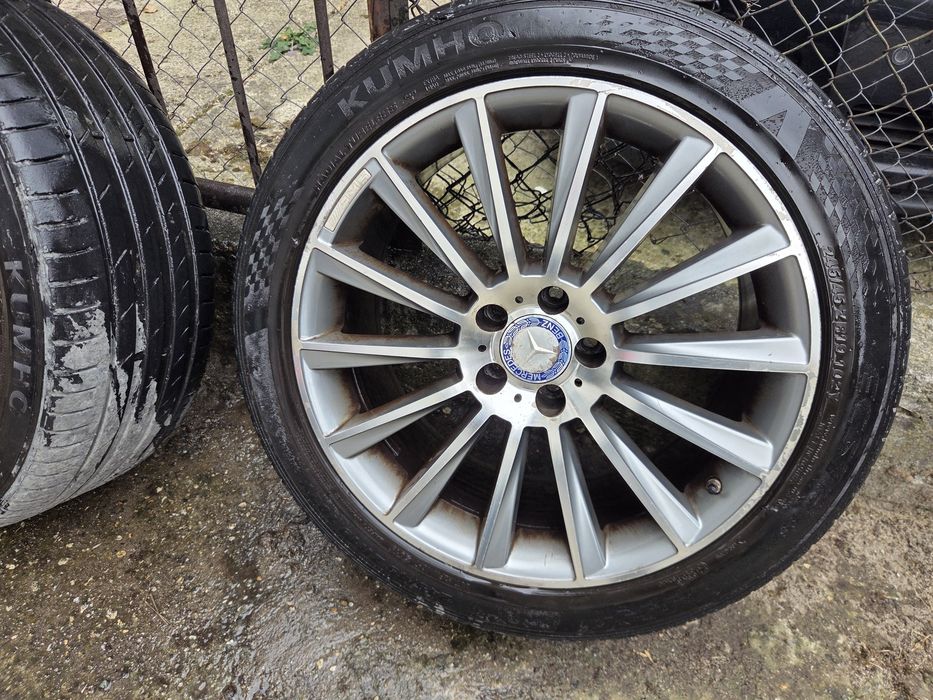 Продавам 4 броя джанти AMG за